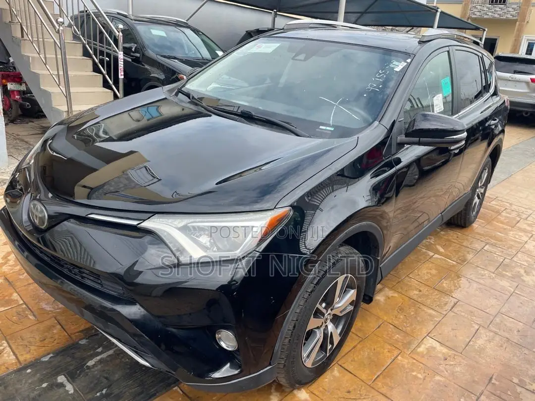 Toyota RAV4 2018 Black