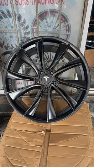 Tesla Turbone_style Rim