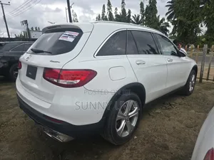 Mercedes-Benz GLC-Class 2017 White
