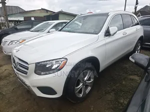 Mercedes-Benz GLC-Class 2017 White
