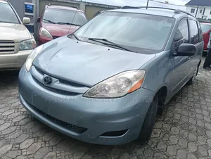 Toyota Sienna CE FWD 2006 Blue