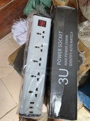 VBT-AX Mega 5-Way Extension With 3 USB Ports and a Master Power Switch
