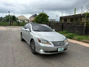 Lexus ES 2012 Silver