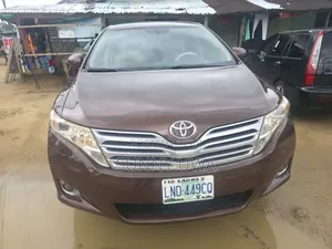 Toyota Venza V6 2010 Red