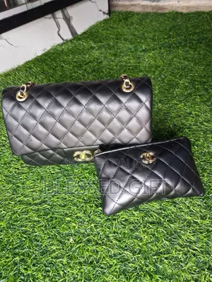 Elegant Chanel Ladies Handbag – Classy Stylish