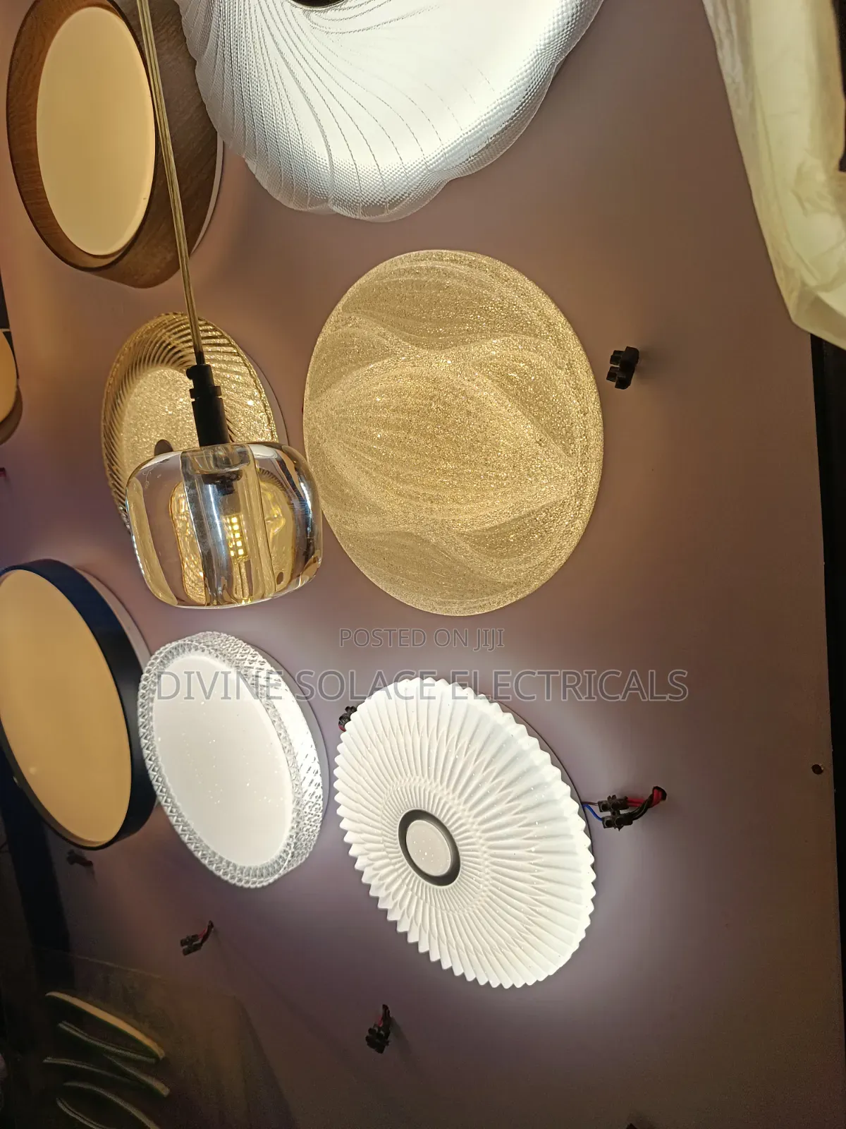 Ceiling Fitting