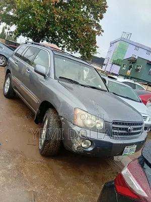 Toyota Highlander 2004 Green