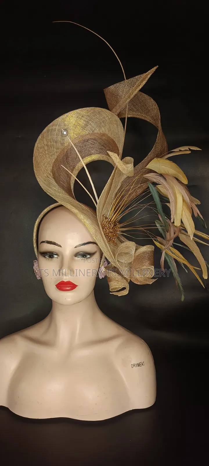 Fascinator