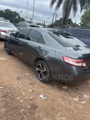 Toyota Camry 3.5 XLE 2008 Gray
