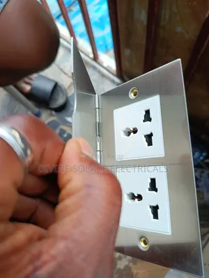 Floor Socket
