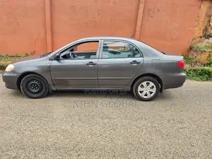 Toyota Corolla LE 2005 Gray