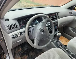 Toyota Corolla LE 2005 Gray