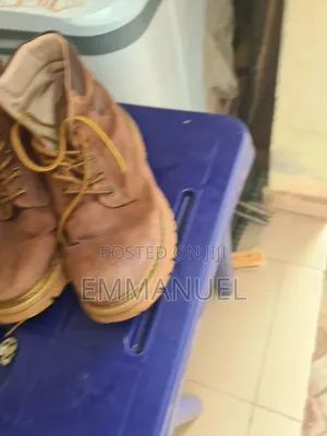 Very Strong OK Timberland Boots.