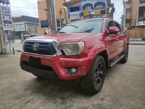 Toyota Tacoma 2015 Red