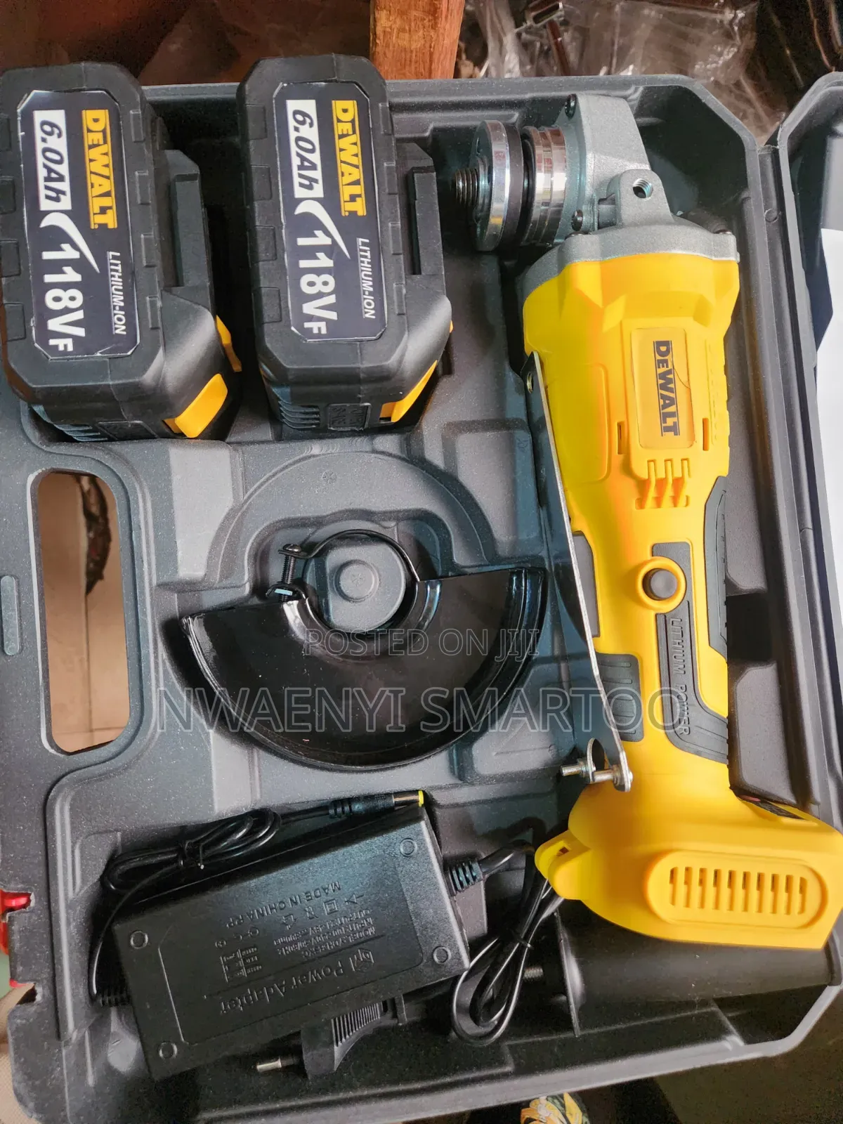 Battery 41⁄2 Grinding Machine