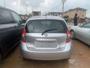 Nissan Versa 2015 Silver