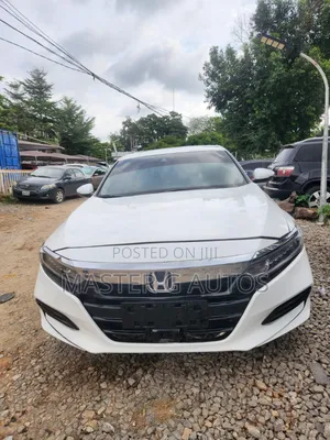 Honda Accord 2018 White