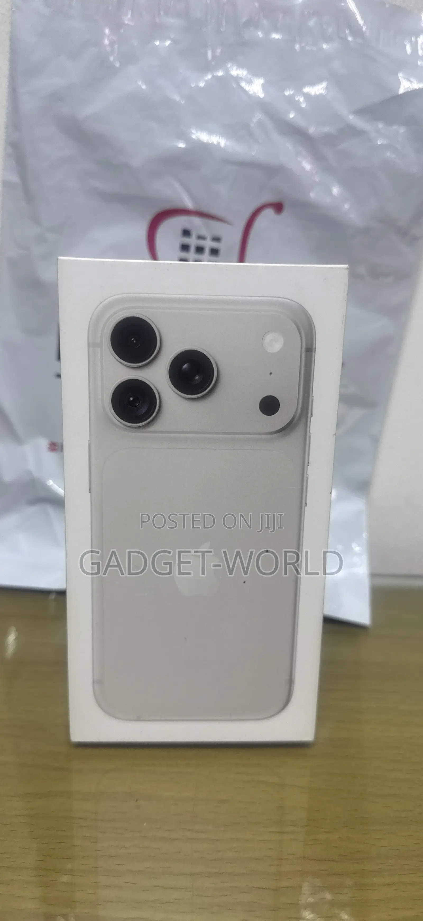 New Apple iPhone 18 Pro 256 GB Silver