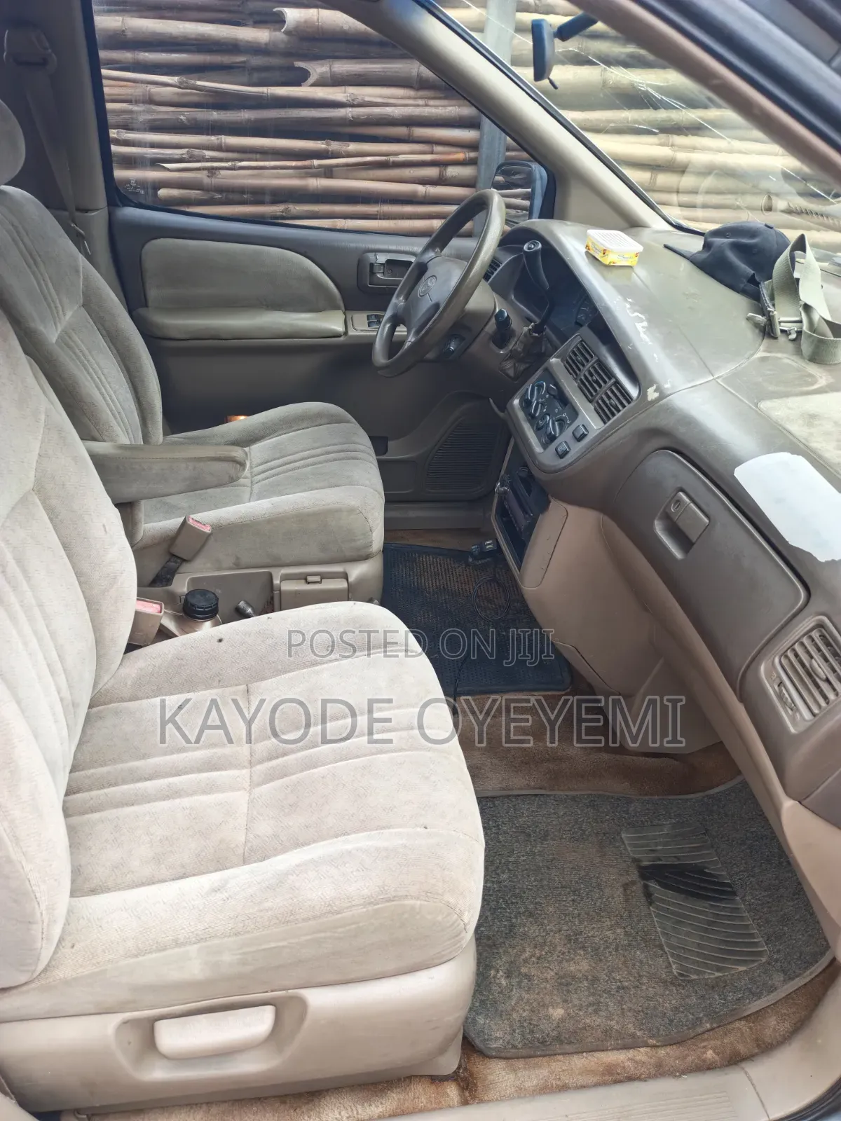 Toyota Sienna 2000 Gray