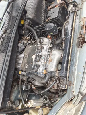 Toyota Sienna 2000 Gray