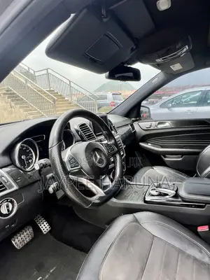 Mercedes-Benz M Class ML350 4dr SUV (3.5L 6cyl 7A) 2015 Black