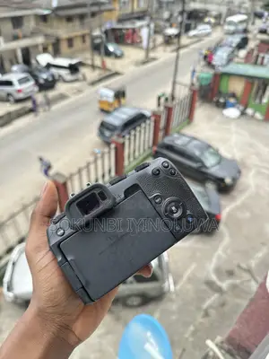 Canon RP Mirrorless With 2 Batteries and Charger