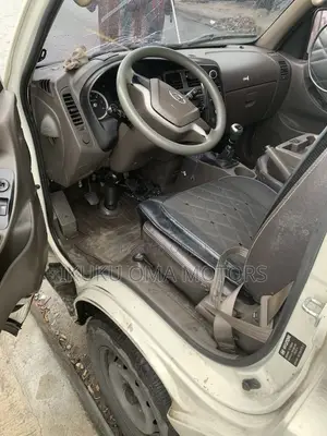 Hyundai Chorus 2005 White