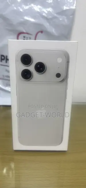 New Apple iPhone 18 Pro Max 512 GB Silver