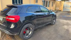 Mercedes-Benz GLA 250 2018 Black