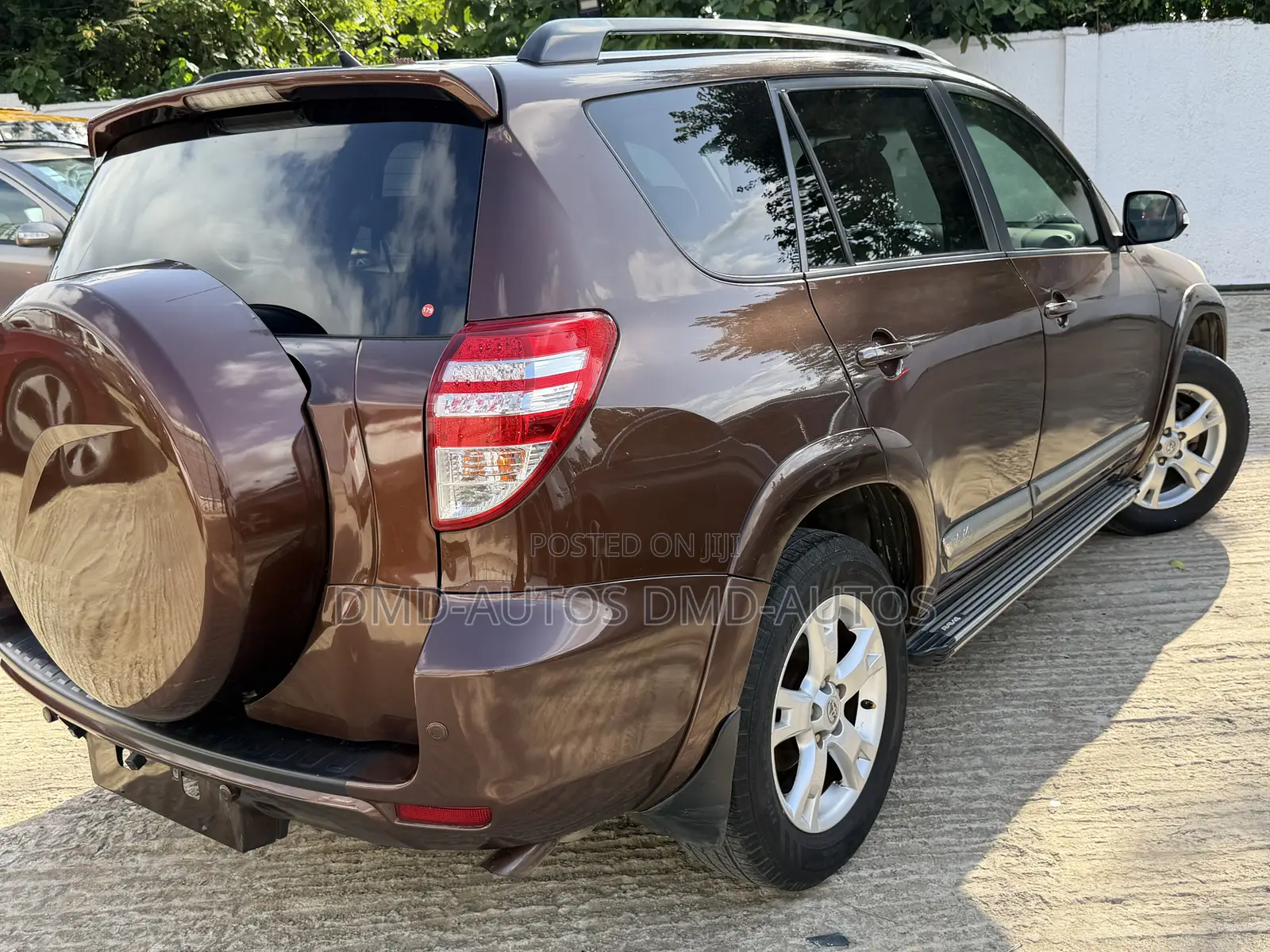 Toyota RAV4 2012 Brown