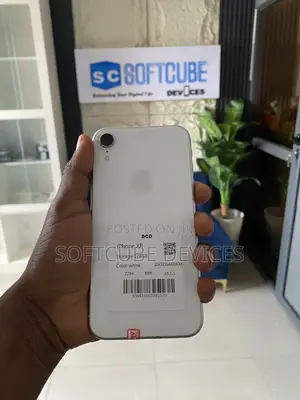 Apple iPhone XR 128 GB White