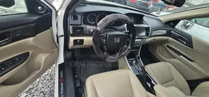 Honda Accord 2017 White