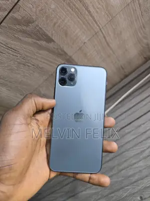 New Apple iPhone 11 Pro Max 64 GB Black