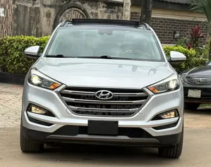 Hyundai Tucson 2016 Silver