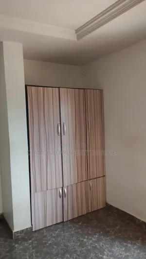 2bdrm Apartment in Back Of Shine Bar, Owerri for rent