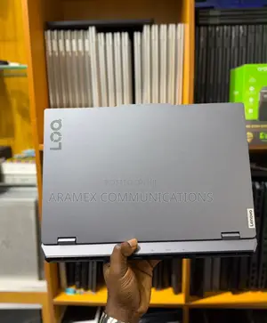 Laptop Lenovo LOQ 15AHP10 16GB AMD Ryzen 7 SSD 512GB