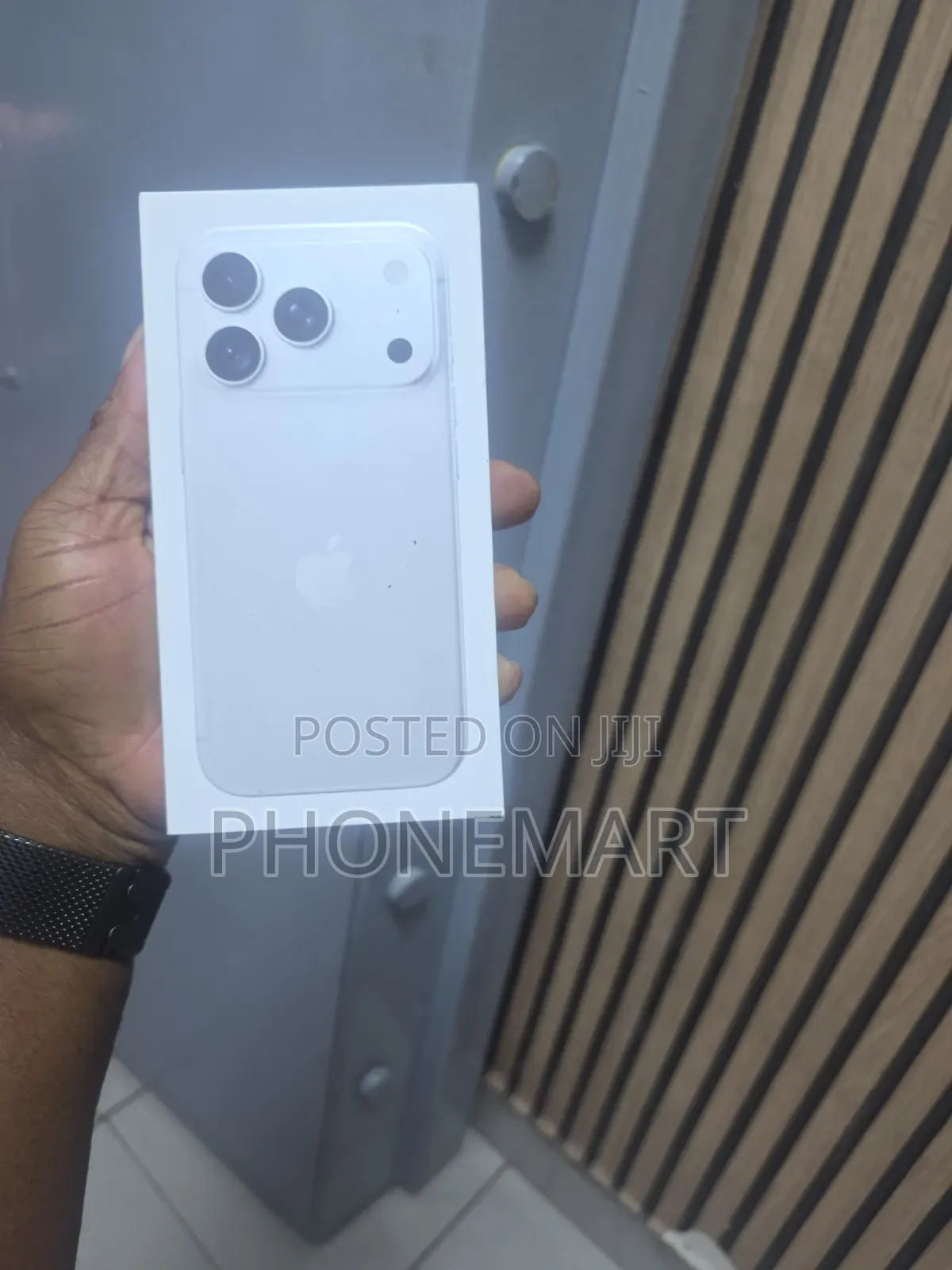 New Apple iPhone 18 Pro 512 GB Silver