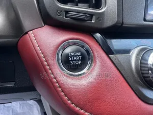 Toyota RAV4 2014