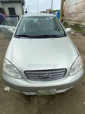 Toyota Corolla 2004 Silver