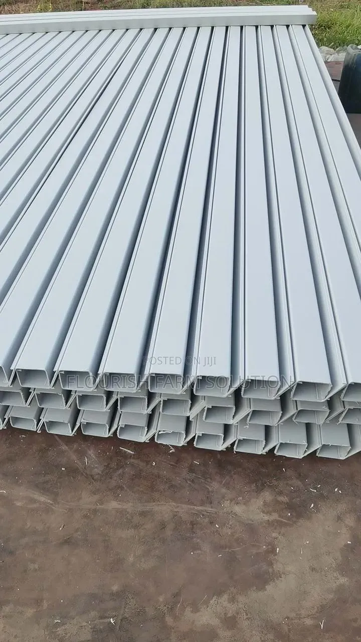 Goodness Poultry Cage