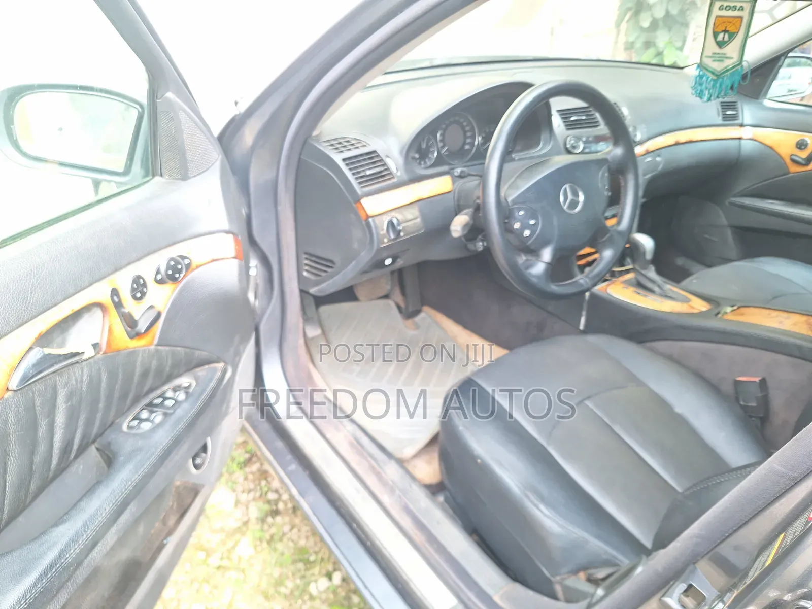 Mercedes-Benz E350 2005 Gray