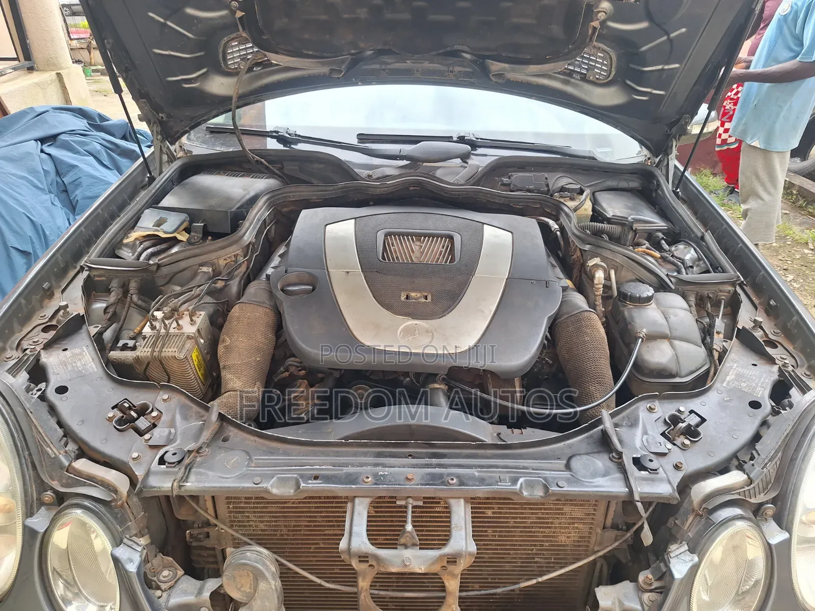 Mercedes-Benz E350 2005 Gray