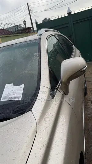 Lexus RX 2012 Gold