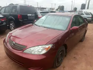 Toyota Camry LE 4dr Sedan (2.4L 4cyl 4A) 2004 Red