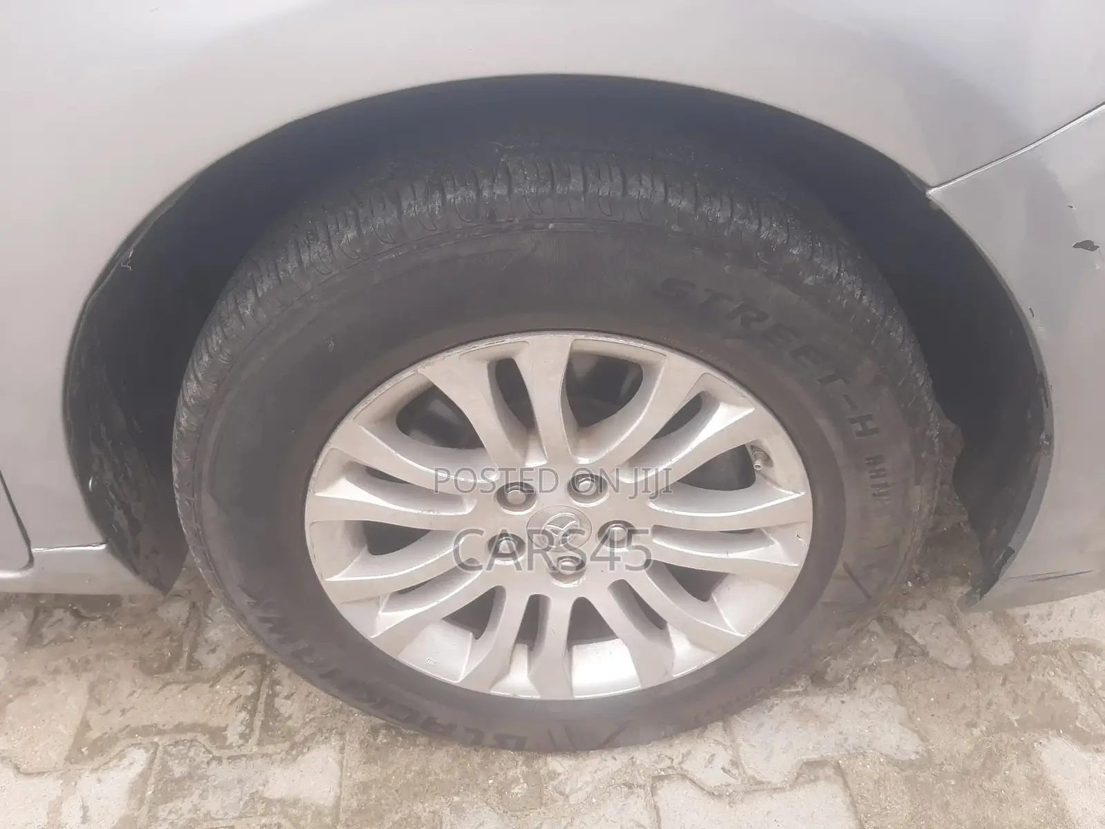 Toyota Sienna 2011 Silver