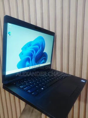 Laptop Dell Latitude 7490 256GB Intel Core i5 SSD 256GB