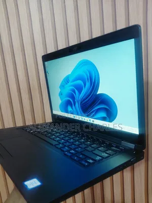 Laptop Dell Latitude 7490 256GB Intel Core i5 SSD 256GB