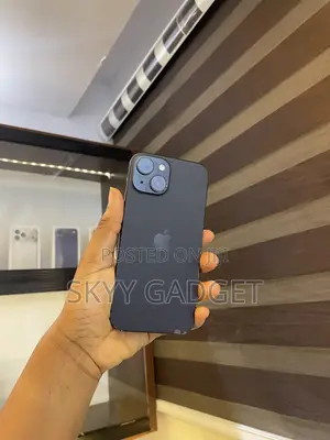 Apple iPhone 15 128 GB Black