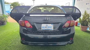 Toyota Corolla 2008 Black