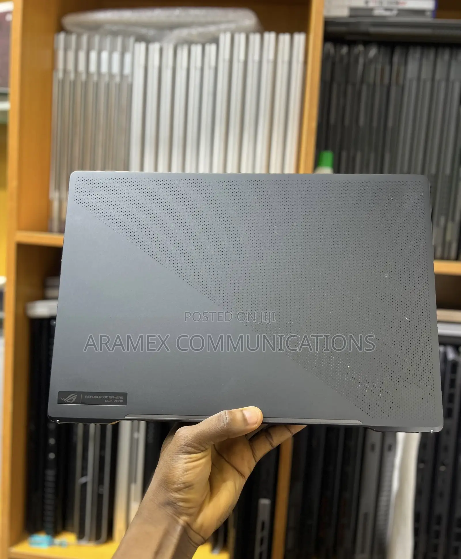 Laptop Asus ROG Zephyrus G16 16GB Intel Core i7 SSD 512GB